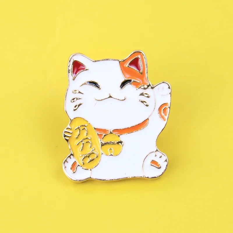 Lucky Cat Metal Brooch Small M – обзор и цена Hunting Outdoor Apparel
