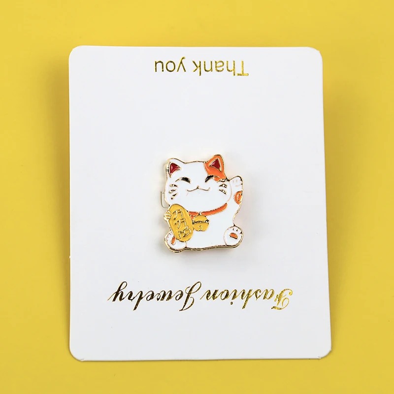 Lucky Cat Metal Brooch Small M – обзор и цена Hunting Outdoor Apparel
